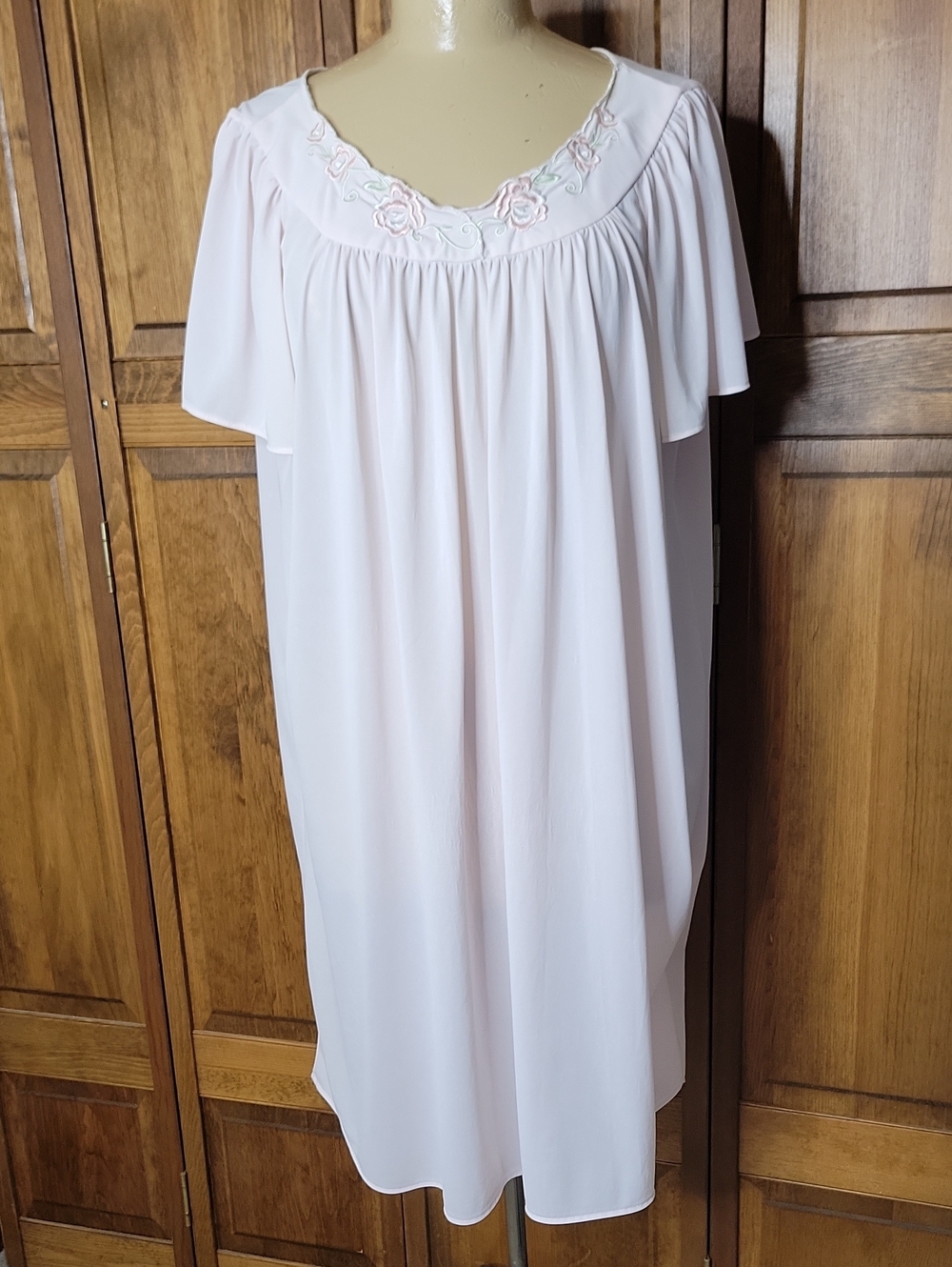 Miss Elaine Embroidered Short Sleeve Granny Nightgown Sz 1X